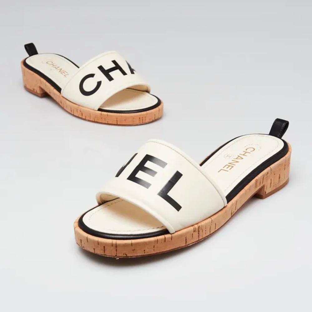 CHANEL vintage cruise iconic cream and black CC logo cork platforms slides 38